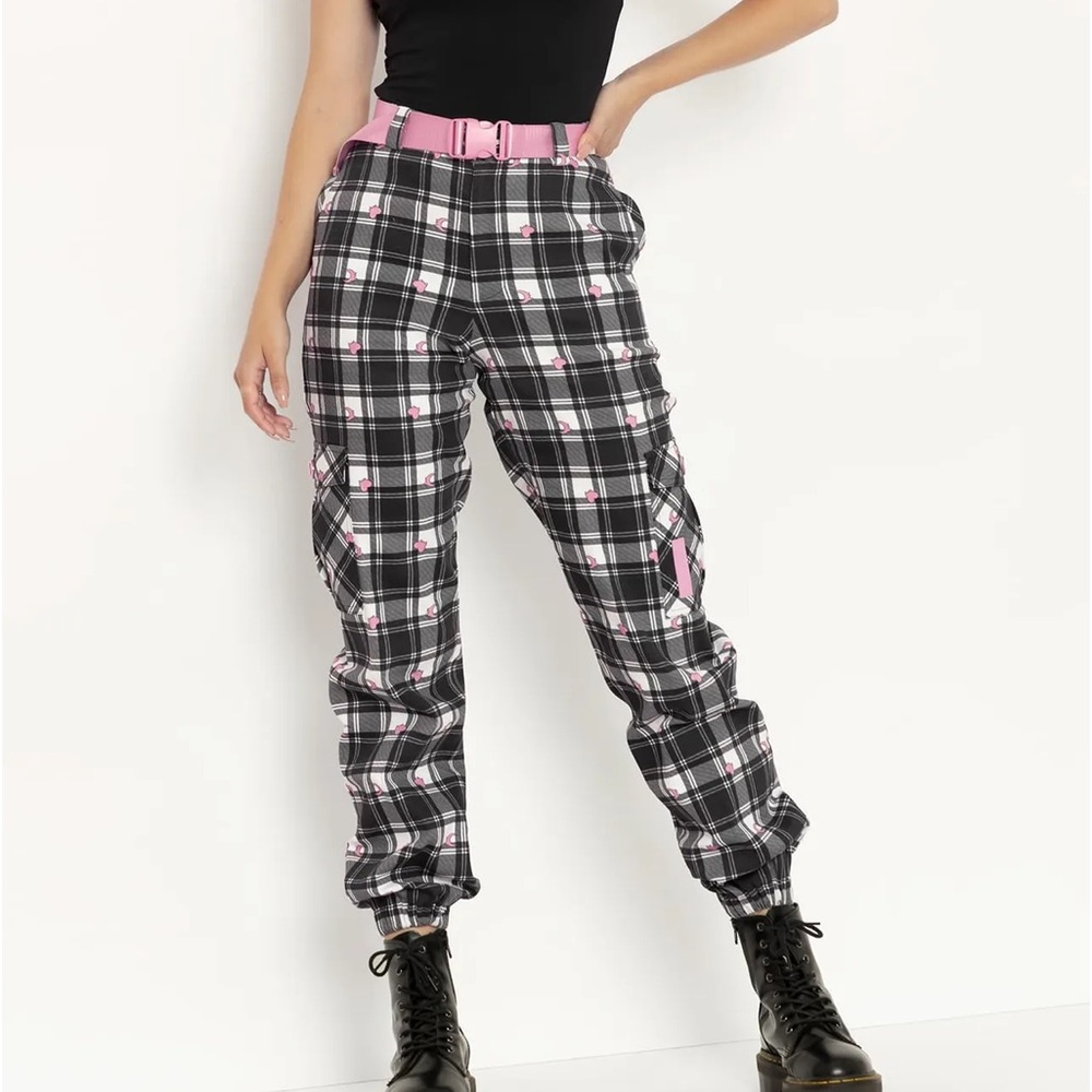 Limited tartan heart cargo pants 8